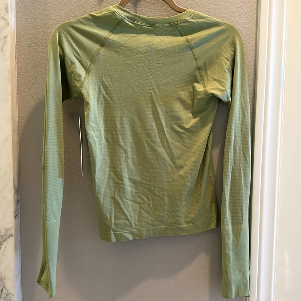 Swiftly Tech Long Sleeve Top from lululemon💚 - Picture 4 of 4